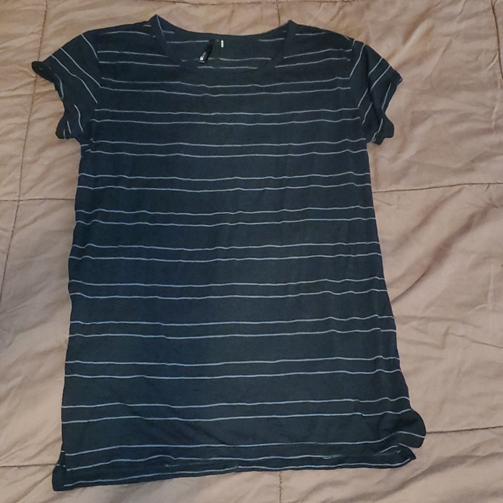 Women's Joe's Jeans long tunic style t-shirt - size M